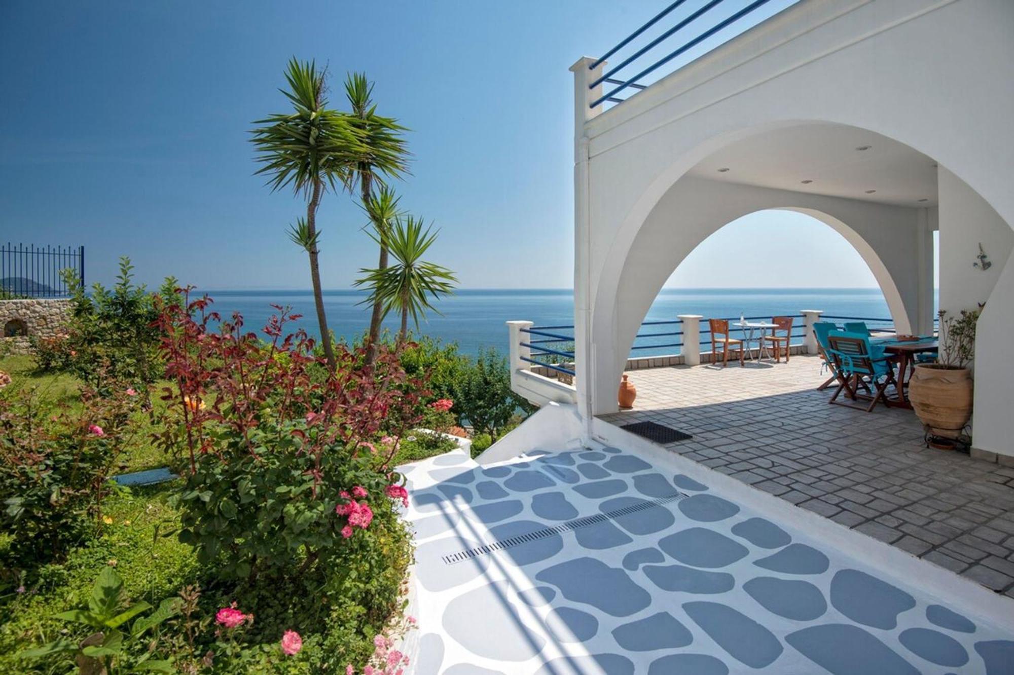 Blue Dream Seaside Villa With Superb Sea Views Kymi Bagian luar foto